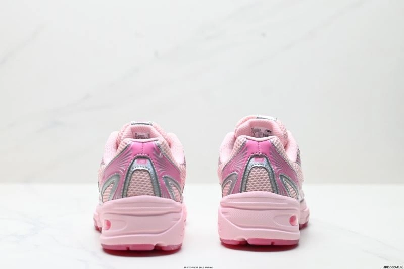 SportInspired New Balance Shoes 2139