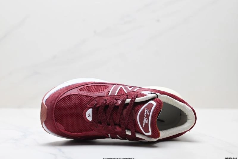 Stylish New Balance Shoes 2122