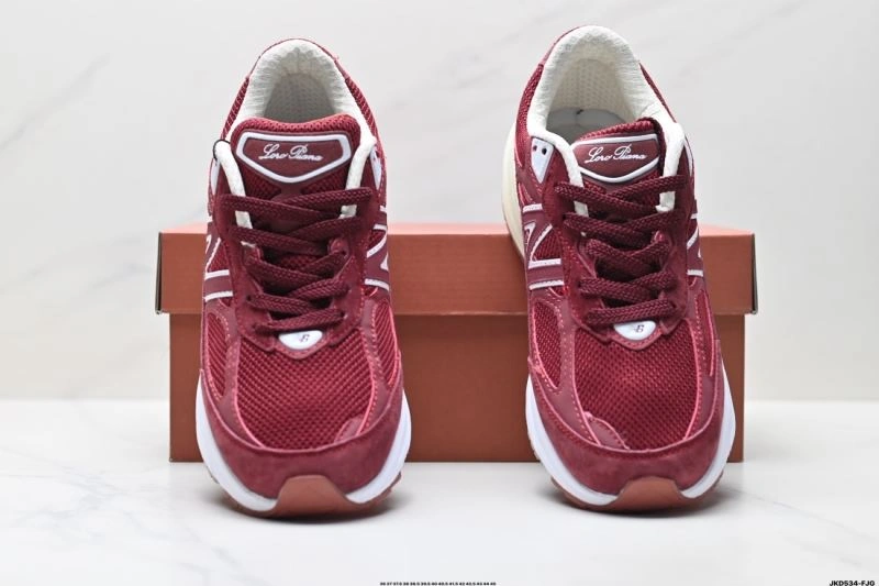 Stylish New Balance Shoes 2122