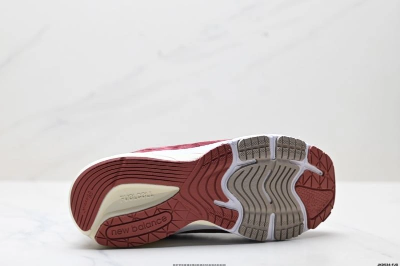 Stylish New Balance Shoes 2122