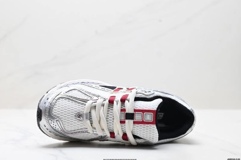 Comfortable New Balance Shoes 2113