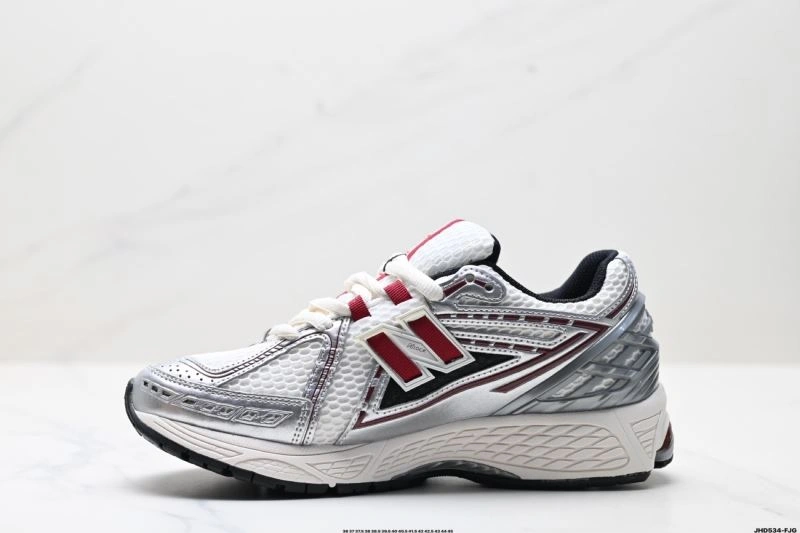 Comfortable New Balance Shoes 2113