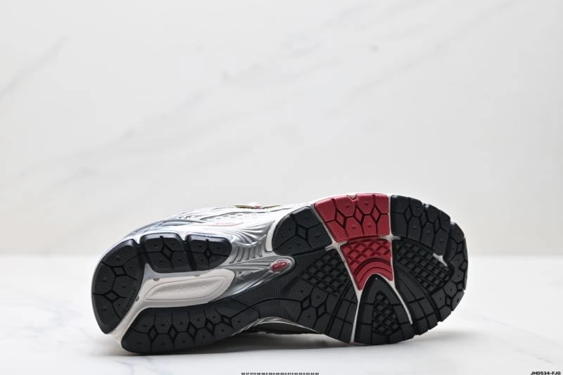 Comfortable New Balance Shoes 2113