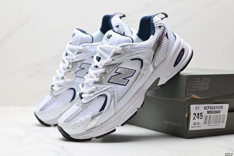 Durable New Balance Shoes 2109