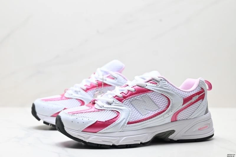 Sporty New Balance Shoes 2102