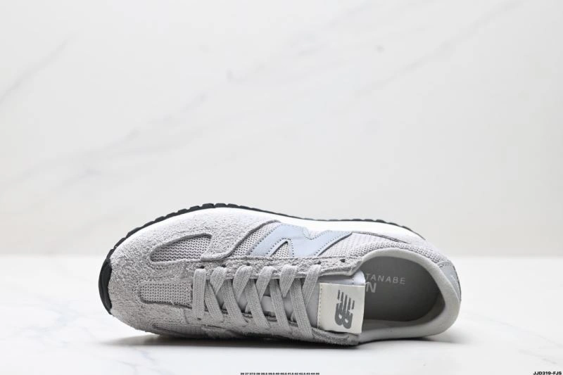 FreshLook New Balance Shoes 2097