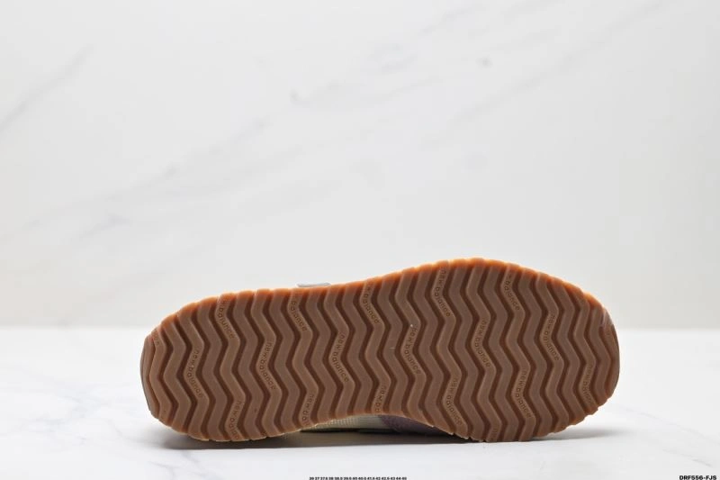 New Balance Shoes TechFriendly 2098