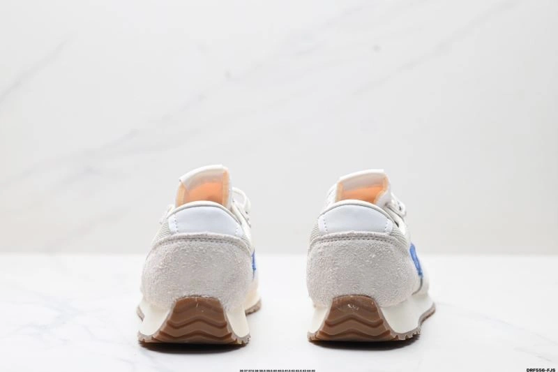 Snug New Balance Shoes 2104