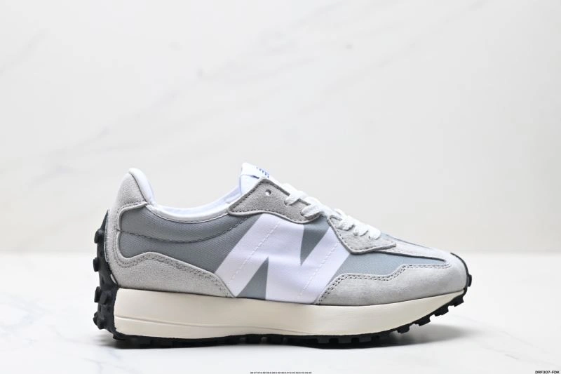 New Balance Shoes ModernLook 2083
