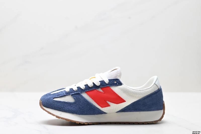 Stretchable New Balance Shoes 2062