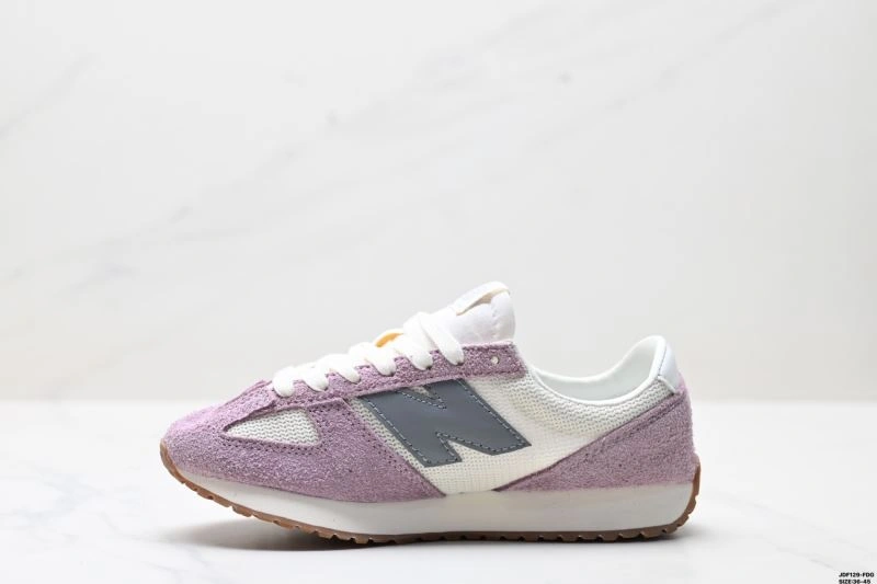 Compact New Balance Shoes 2065