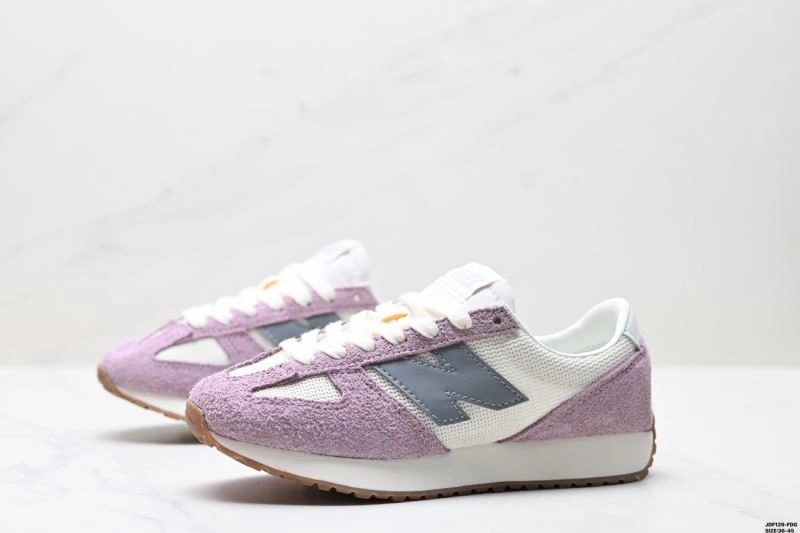 Compact New Balance Shoes 2065