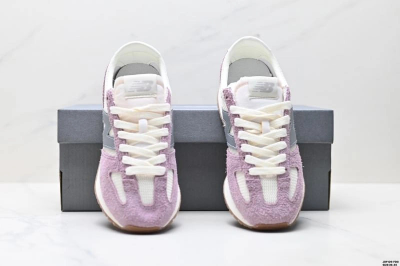 Compact New Balance Shoes 2065