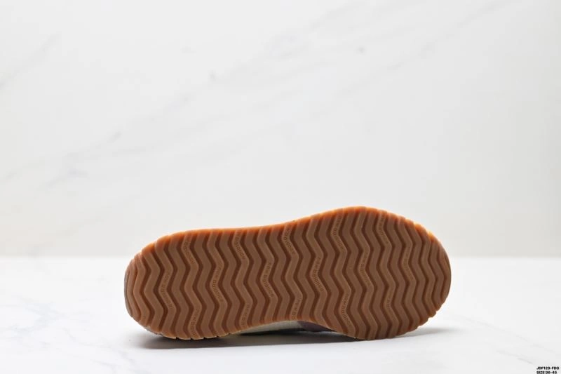 Compact New Balance Shoes 2065