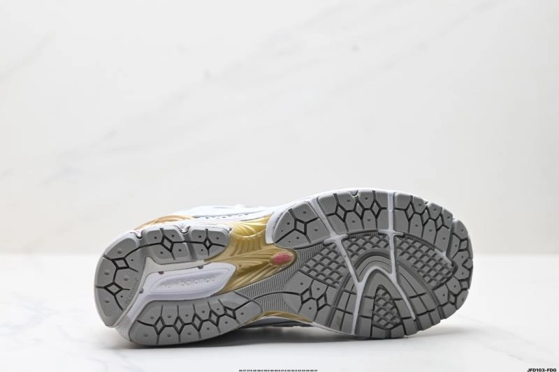 Soft New Balance Shoes 2058