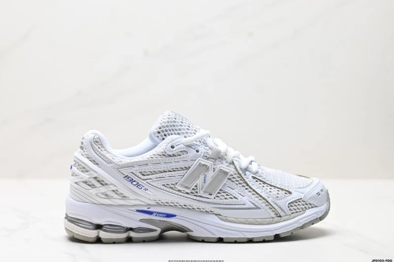 New Balance Shoes Timeless 2061