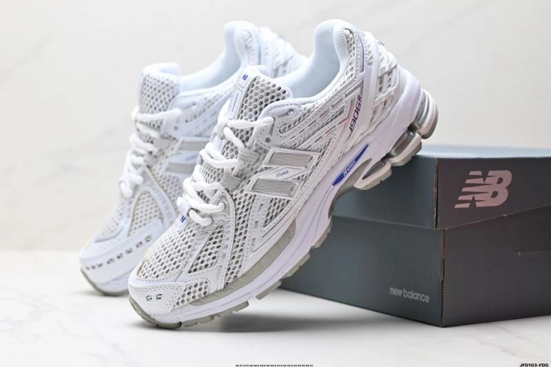 New Balance Shoes Timeless 2061