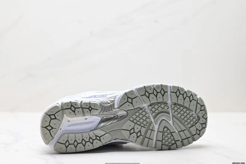 New Balance Shoes Timeless 2061