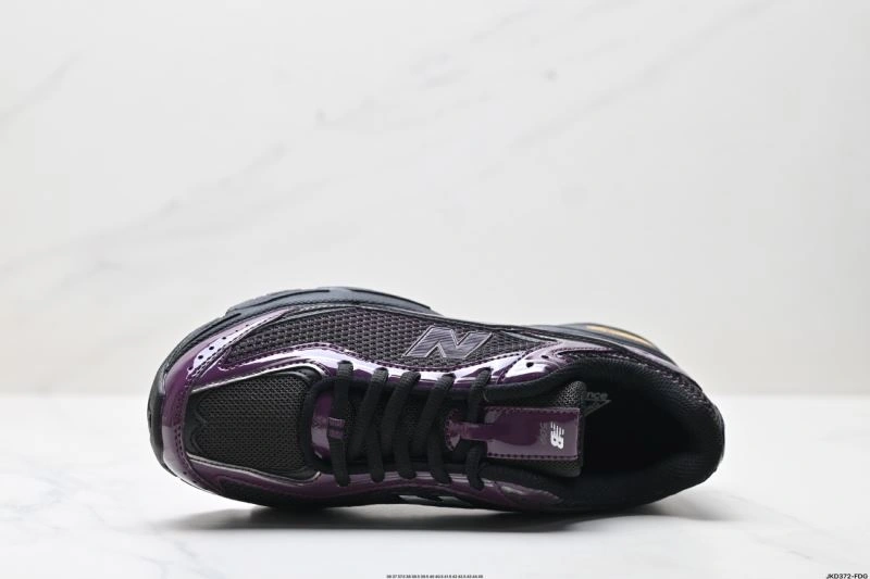 Effortless New Balance Shoes 2056