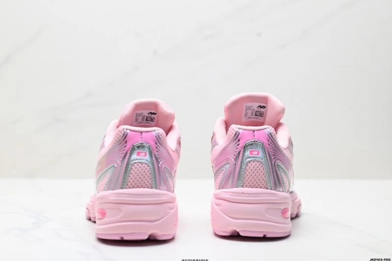 New Balance Shoes Unisex 2052