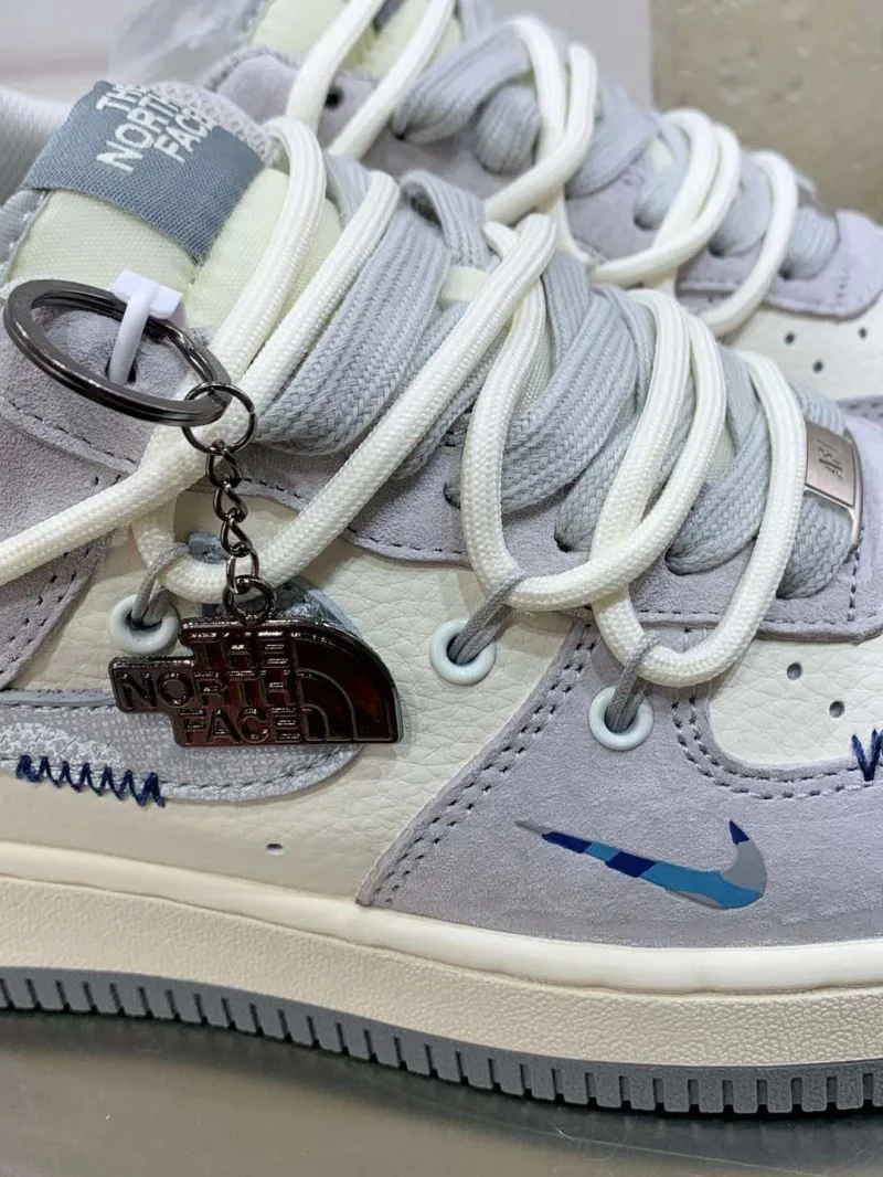 FlexibleFit Nike Air Force 1 Shoes 33428