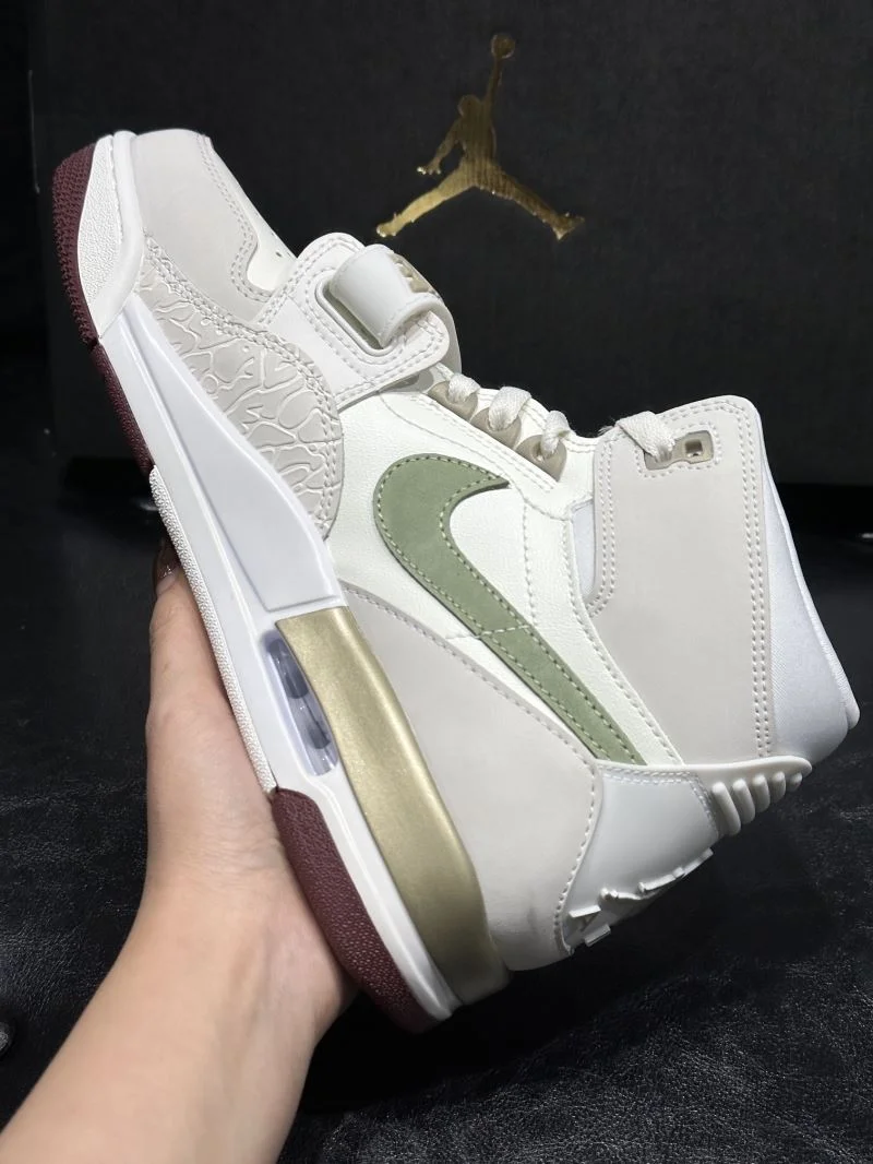 ModernLook Nike Air Jordan Shoes 33521