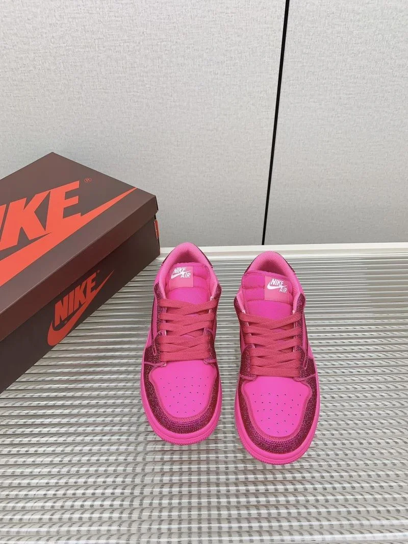 Nike Air Jordan Shoes Bold 33498