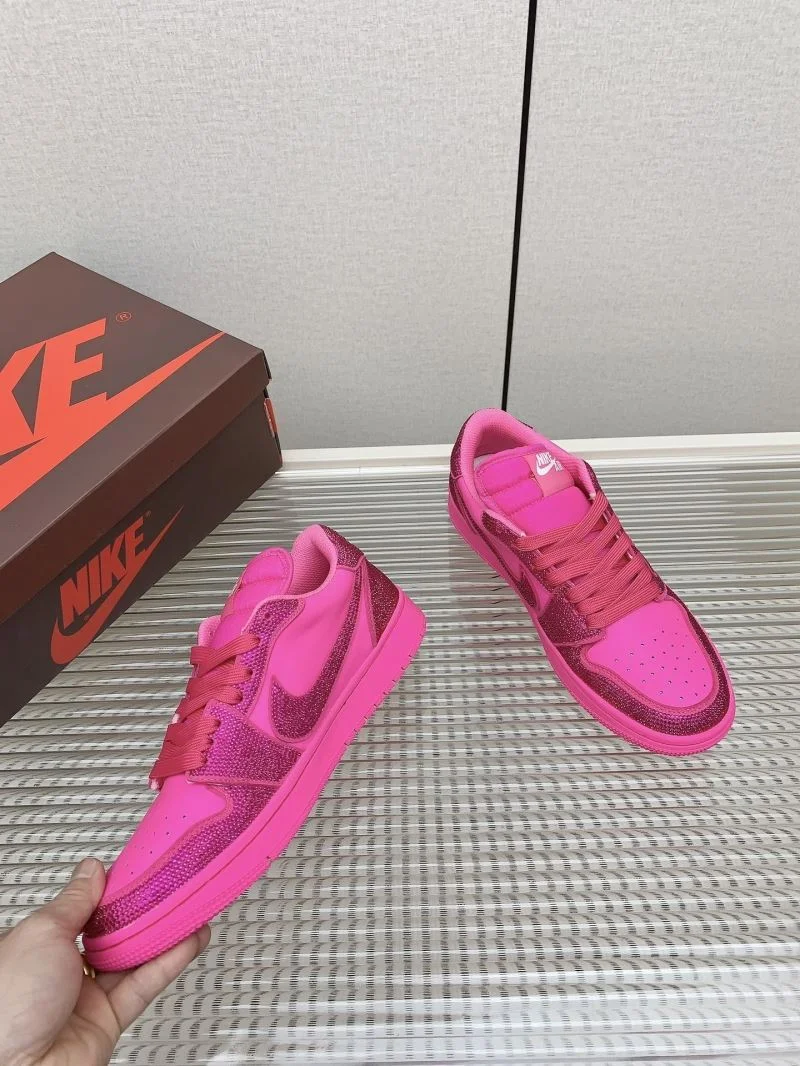 Nike Air Jordan Shoes Bold 33498