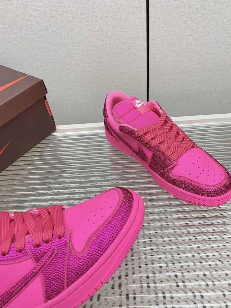 Nike Air Jordan Shoes Bold 33498