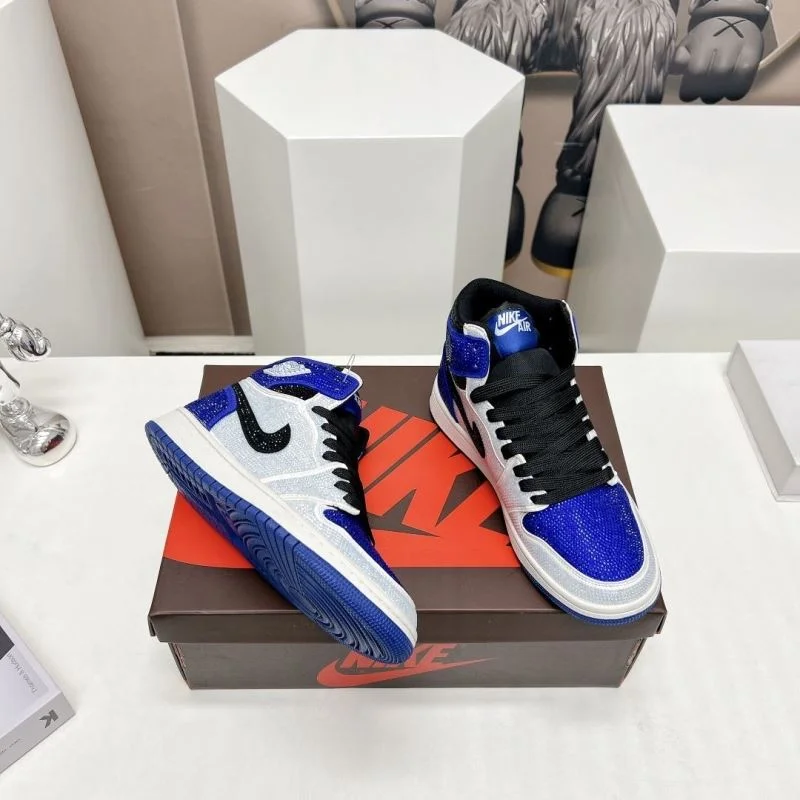 EyeCatching Nike Air Jordan Shoes 33554