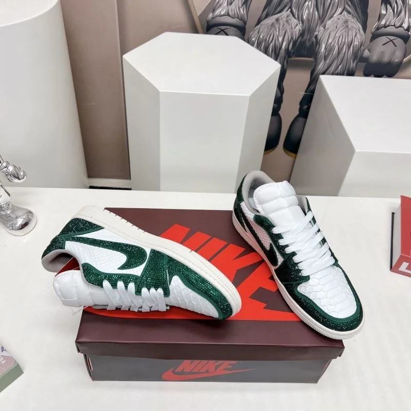 Stretchable Nike Air Jordan Shoes 33551