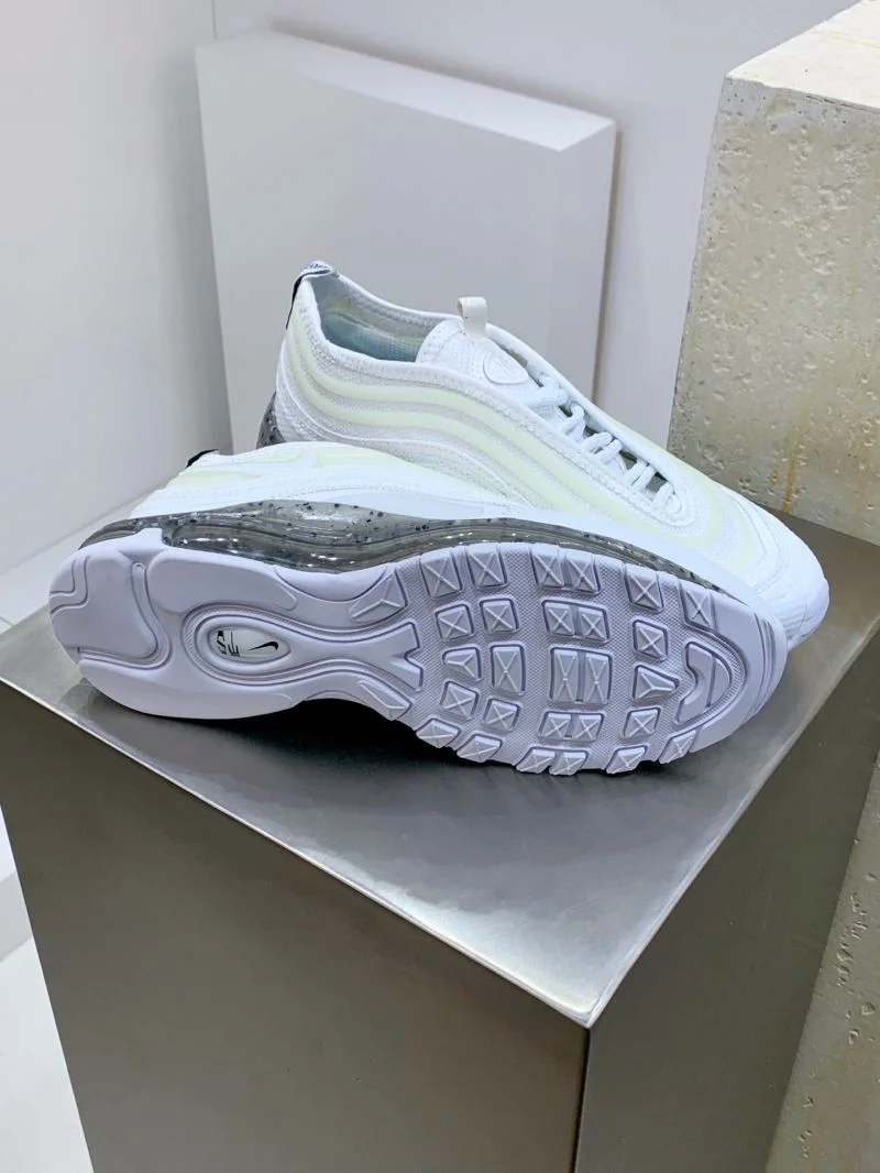 FashionForward Nike Air Max Shoes 33385