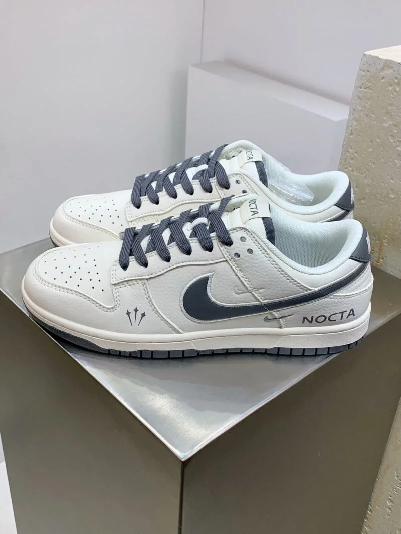 Stylish Nike Dunk Shoes 33398