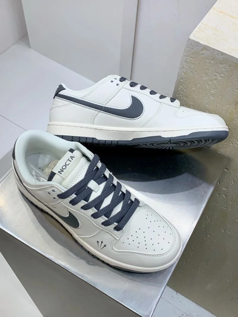 Stylish Nike Dunk Shoes 33398
