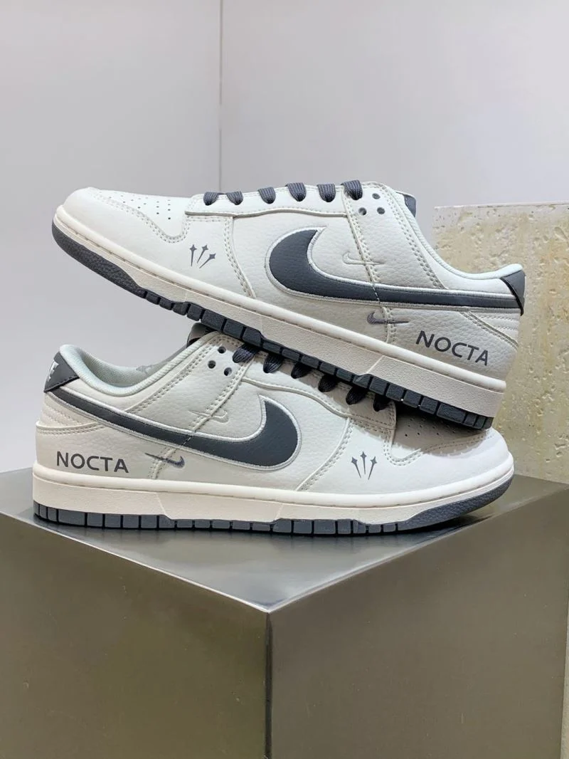 Stylish Nike Dunk Shoes 33398