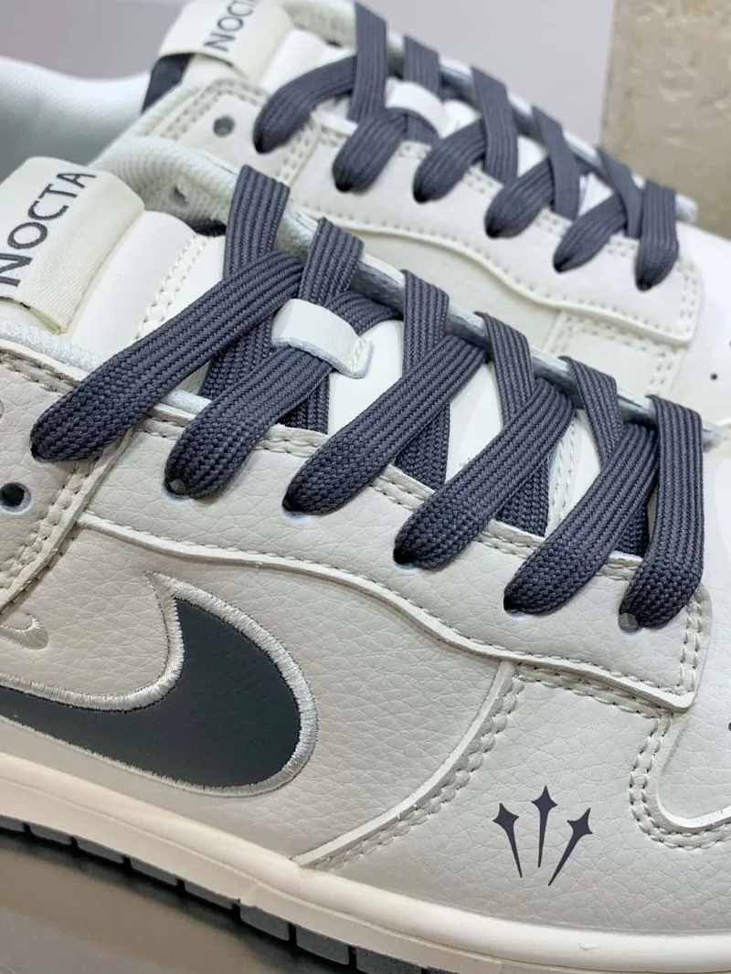 Stylish Nike Dunk Shoes 33398
