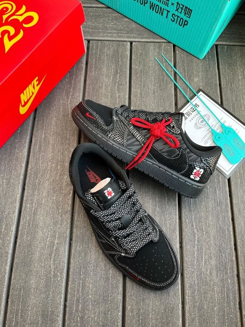 Nike Dunk Shoes Sleek 33497