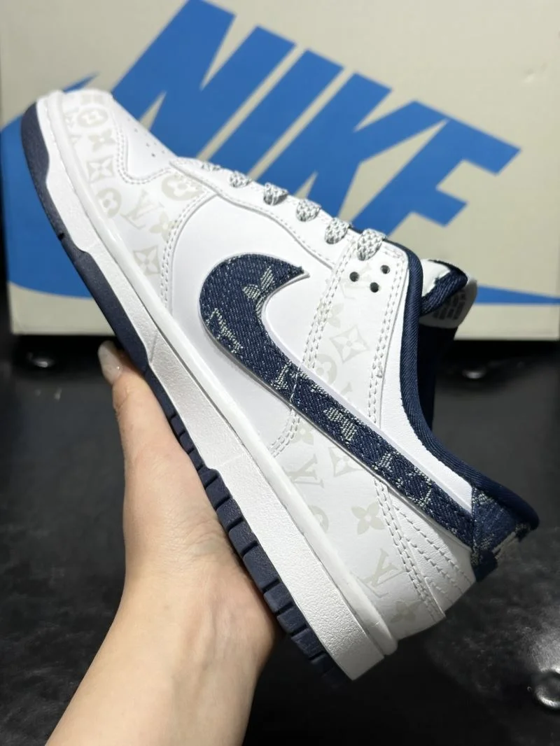 Snug Nike Dunk Shoes 33481