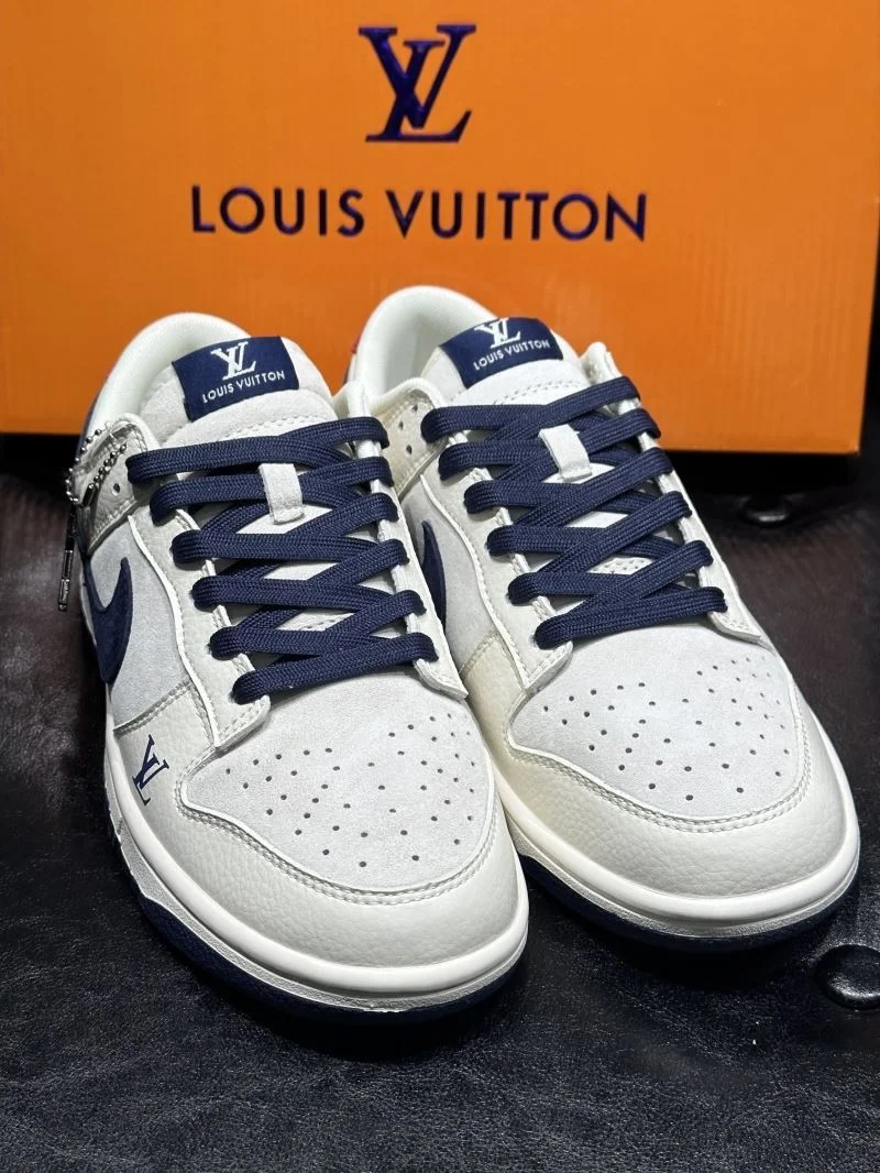 GoAnywhere Nike Dunk Shoes 33479
