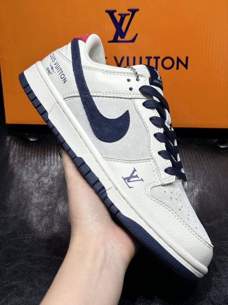 GoAnywhere Nike Dunk Shoes 33479