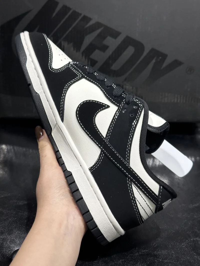Youthful Nike Dunk Shoes 33459