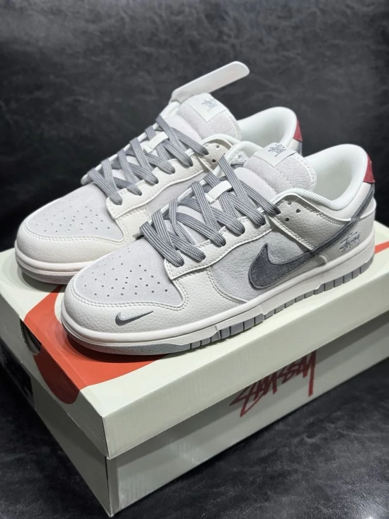 Elegant Nike Dunk Shoes 33465