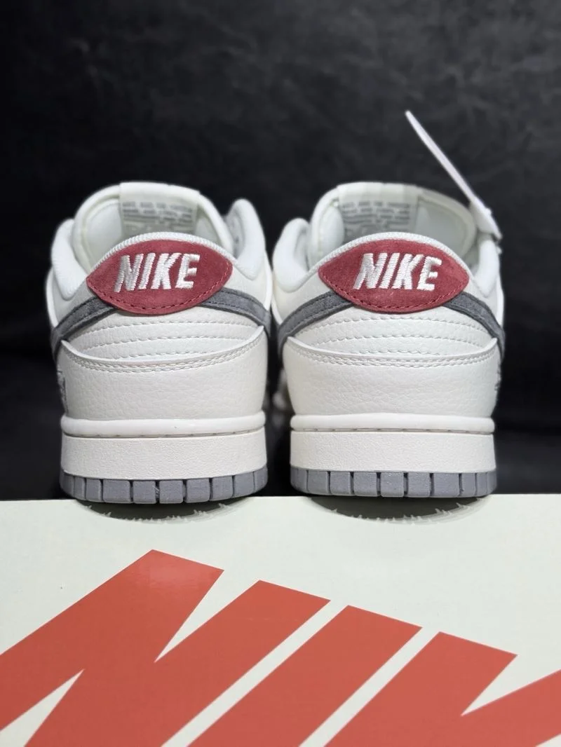 Elegant Nike Dunk Shoes 33465