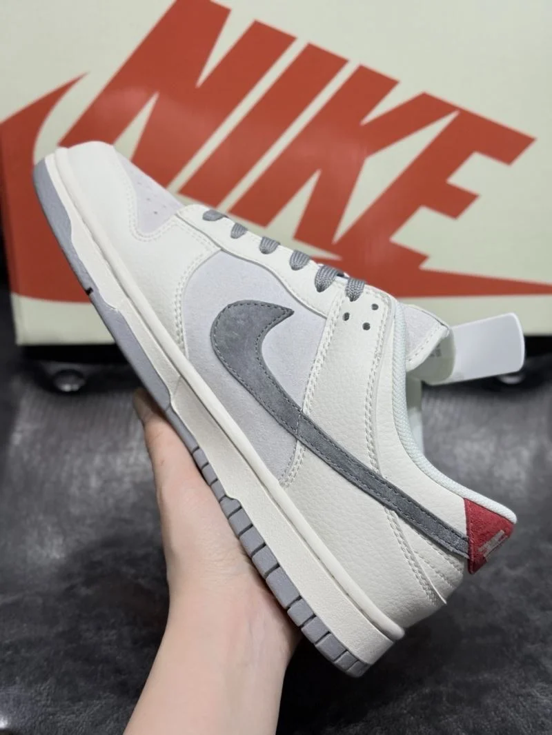 Elegant Nike Dunk Shoes 33465