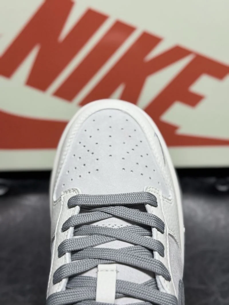 Elegant Nike Dunk Shoes 33465