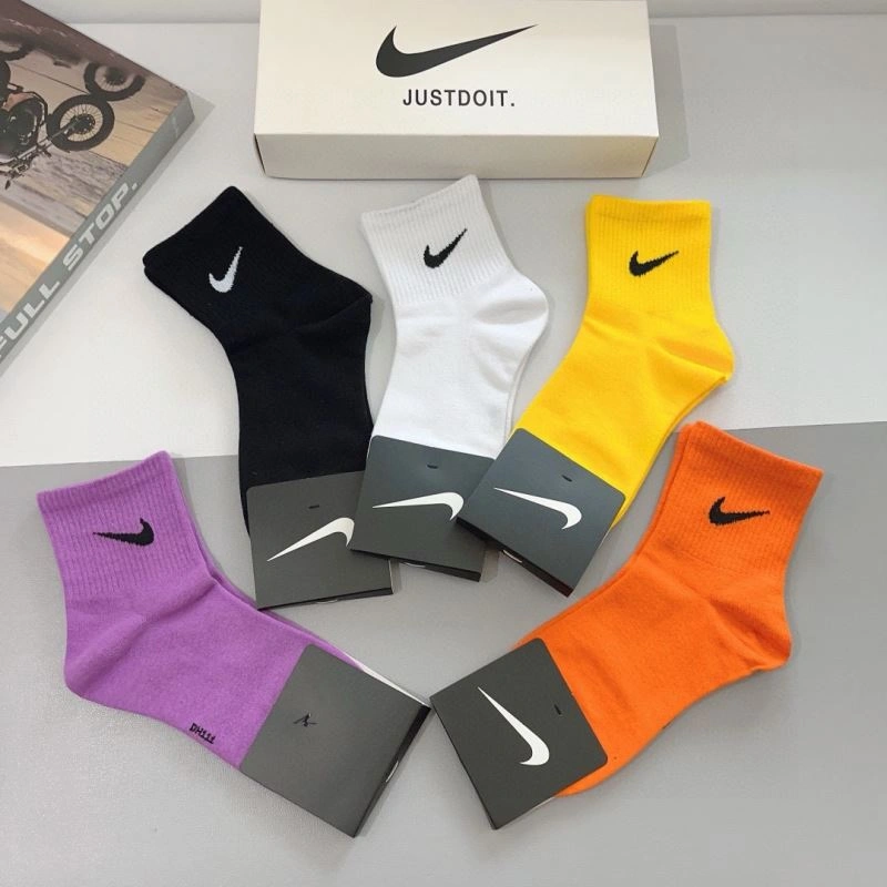 Nike Socks TimelessDesign 273075