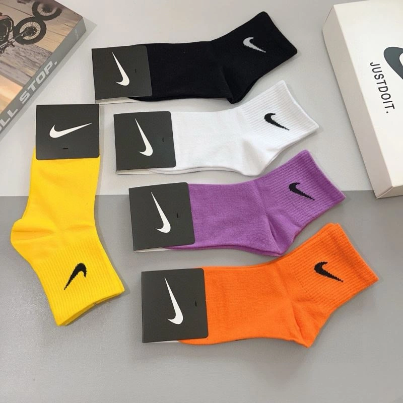 Nike Socks TimelessDesign 273075