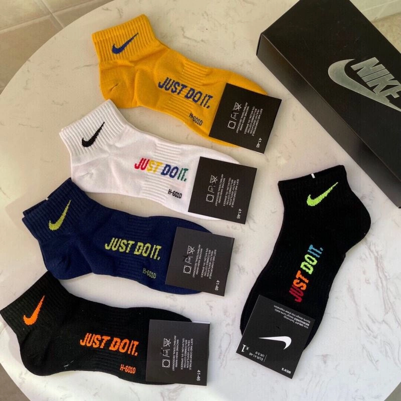 Nike Socks Vibrant 273466