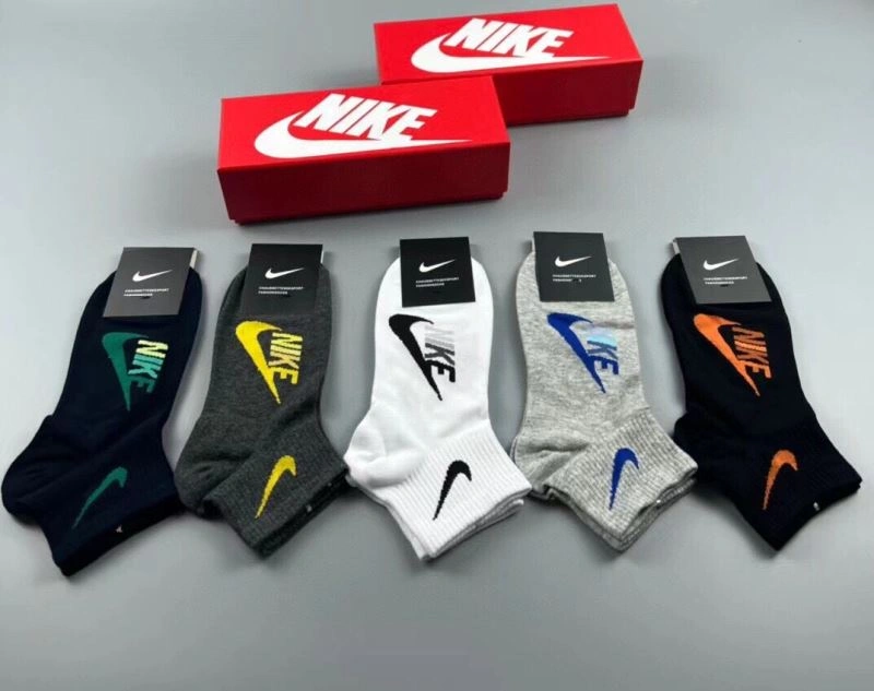 Versatile Nike Socks 273452