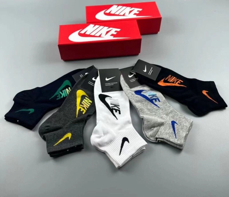 Versatile Nike Socks 273452